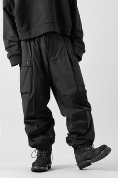 画像をギャラリービューアに読み込む, TARO HORIUCHI / th products NERDRUM / Cargo Pants / recycled nylon stretch taffeta (black)