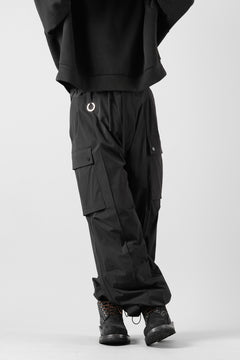 画像をギャラリービューアに読み込む, th products NERDRUM / Cargo Pants / recycled nylon stretch taffeta (black)