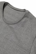 Load image into Gallery viewer, black crow x LOOM exclusive short sleeve tops / dyed medium cotton jersey (淡墨)