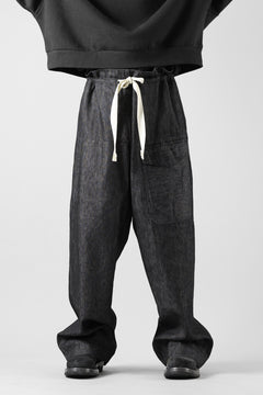 Load image into Gallery viewer, sus-sous trousers MK-1 / 11.5oz supima silket denim (BLACK)