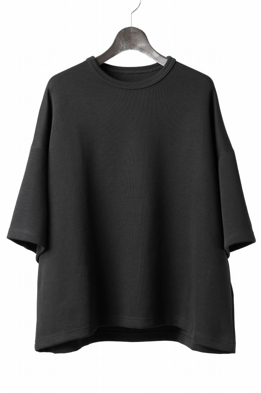 画像をギャラリービューアに読み込む, N/07 OVERSIZE TOP / RIBBED CARDBOARD KNIT JERSEY (BLACK)