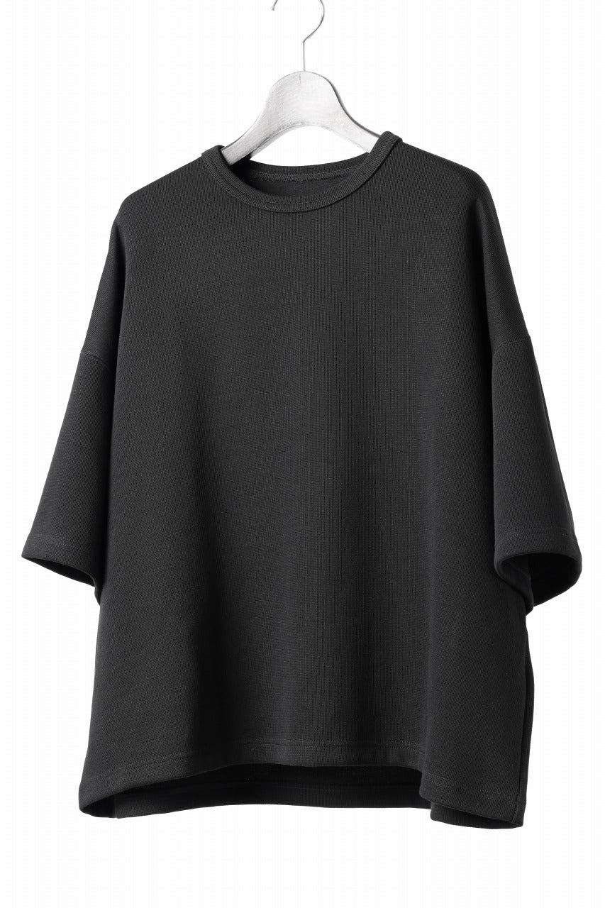 画像をギャラリービューアに読み込む, N/07 OVERSIZE TOP / RIBBED CARDBOARD KNIT JERSEY (BLACK)
