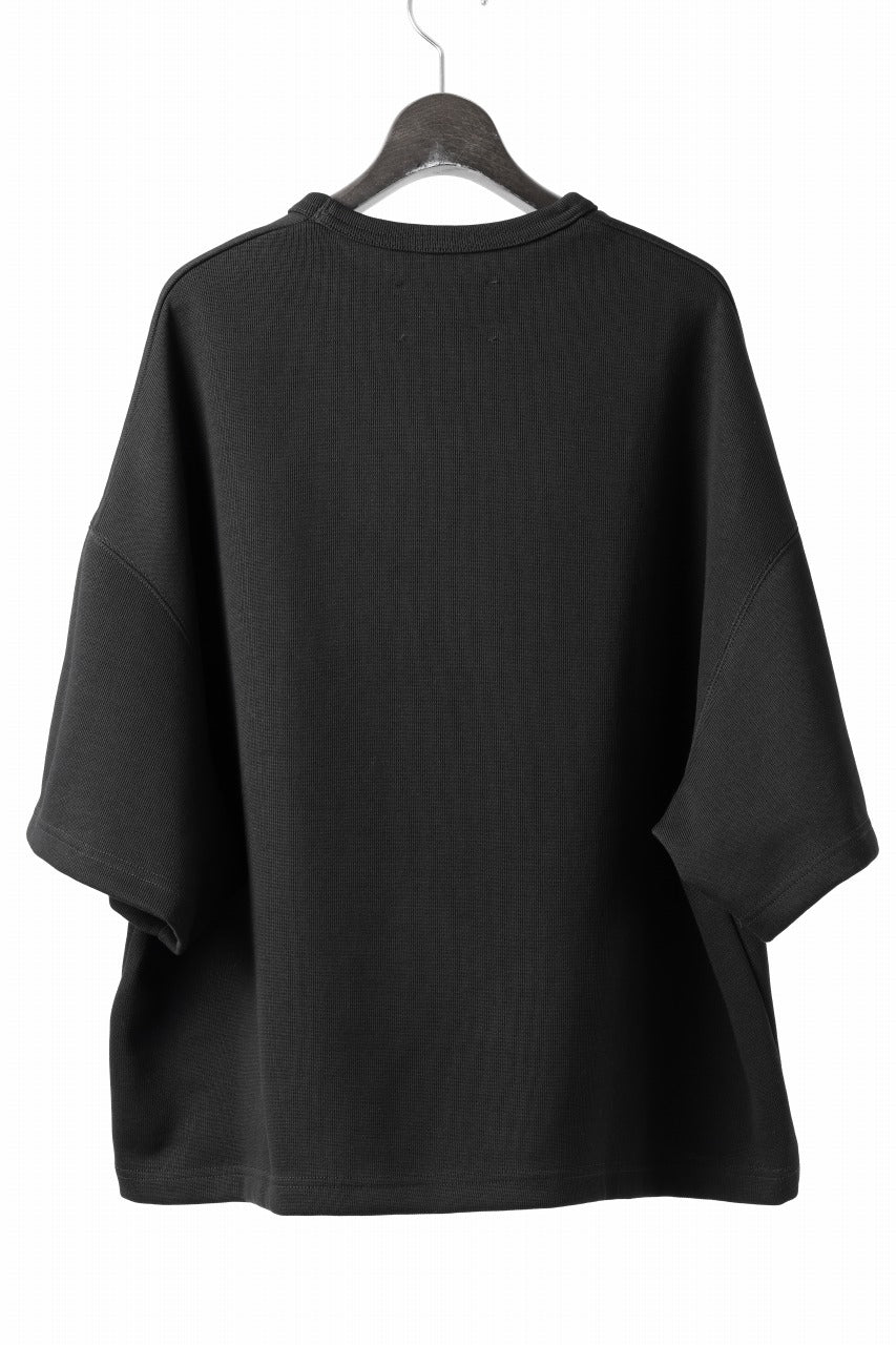 画像をギャラリービューアに読み込む, N/07 OVERSIZE TOP / RIBBED CARDBOARD KNIT JERSEY (BLACK)