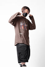 画像をギャラリービューアに読み込む, A.F ARTEFACT THICK-COLLAR BASIC L/S T-SHIRT / TYPE A PRINT (BROWN)