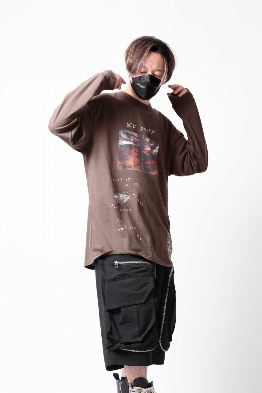 画像をギャラリービューアに読み込む, A.F ARTEFACT THICK-COLLAR BASIC L/S T-SHIRT / TYPE A PRINT (BROWN)