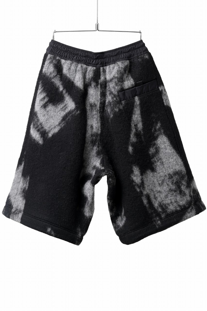 画像をギャラリービューアに読み込む, Y-3 Yohji Yamamoto FUZZY FLEECE SHORTS (BLACK + MULTI)