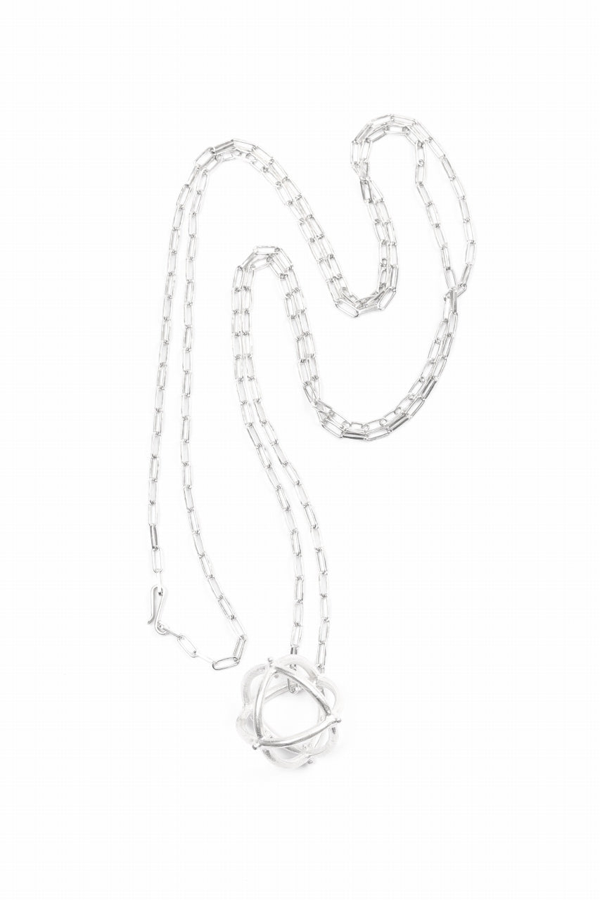 画像をギャラリービューアに読み込む, m.a+ medium + globe necklace with silver chain / AD31 AG (SILVER)