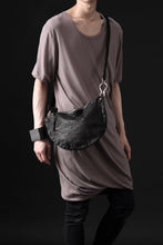Load image into Gallery viewer, ISAMU KATAYAMA BACKLASH 2WAY BAM FLAP BAG / ITALY SHOULDER OBJECT DYED (BLACK)