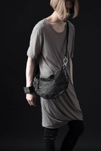 Load image into Gallery viewer, ISAMU KATAYAMA BACKLASH 2WAY BAM FLAP BAG / ITALY SHOULDER OBJECT DYED (BLACK)