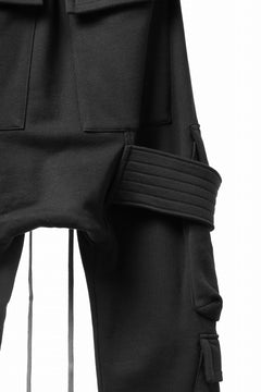 画像をギャラリービューアに読み込む, A.F ARTEFACT BELTED FLAP ZIP SARROUEL CARGO PANTS (BLACK)