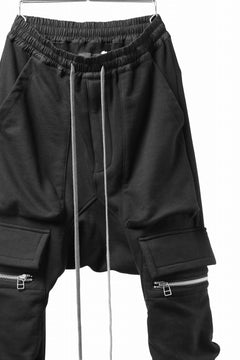 画像をギャラリービューアに読み込む, A.F ARTEFACT FLAP ZIP SARROUEL SKINNY PANTS (BLACK)