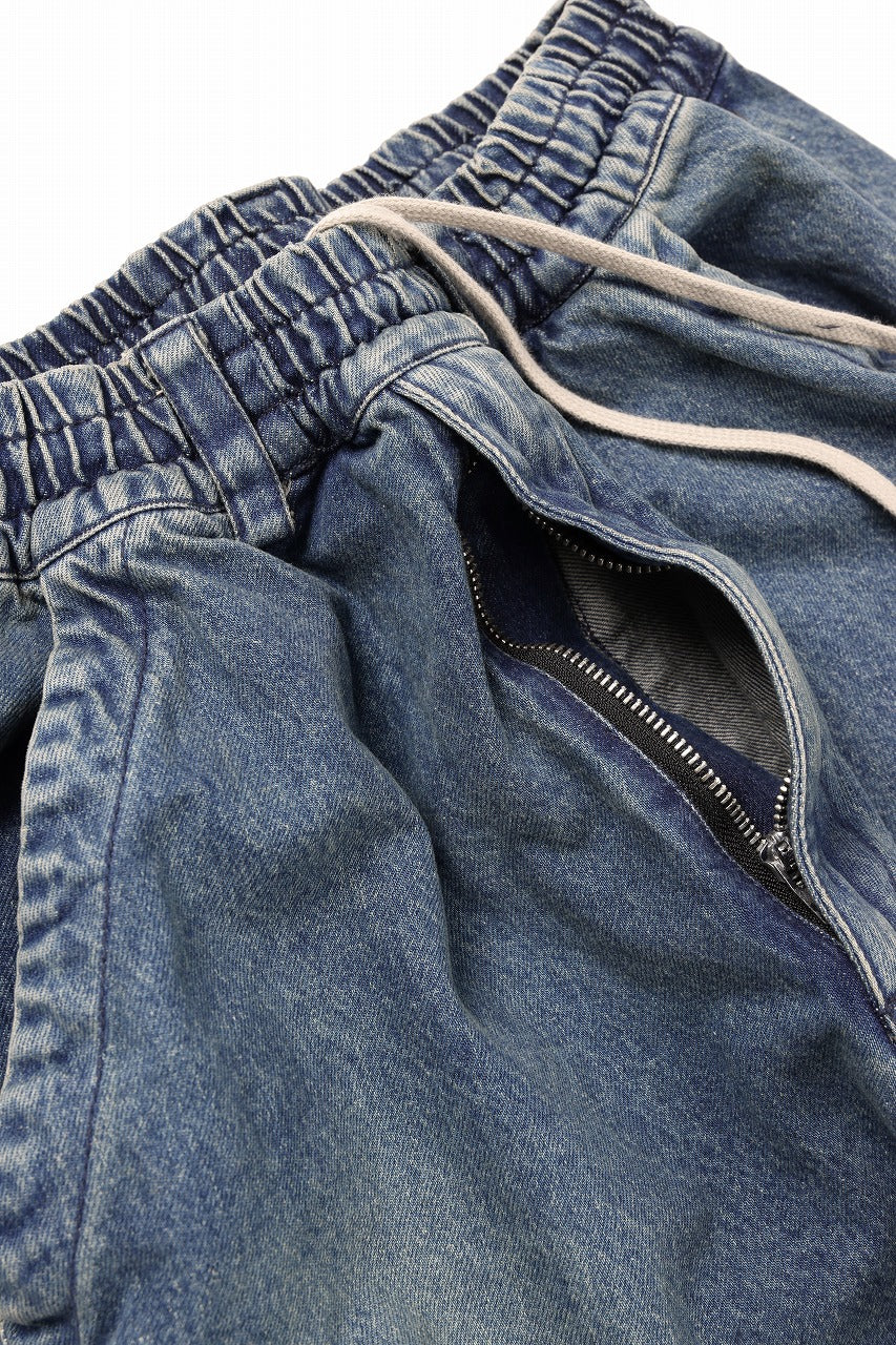 画像をギャラリービューアに読み込む, A.F ARTEFACT TUCK SLIM BAGGY PANTS / FADED DENIM (BLUE)