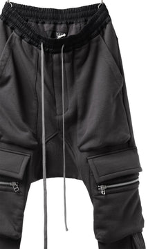 画像をギャラリービューアに読み込む, A.F ARTEFACT FLAP ZIP SARROUEL SKINNY PANTS (DARK GREY)