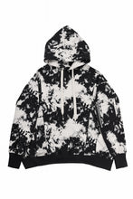 Load image into Gallery viewer, A.F ARTEFACT CARGO HOODED TOPS / MOTTLED DYING (BLACK x IVORY)