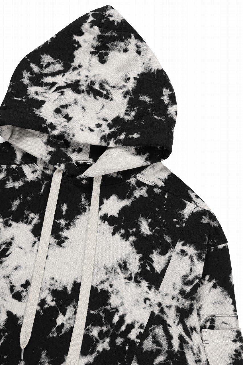 Load image into Gallery viewer, A.F ARTEFACT CARGO HOODED TOPS / MOTTLED DYING (BLACK x IVORY)
