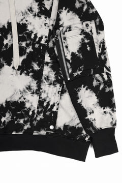 Load image into Gallery viewer, A.F ARTEFACT CARGO HOODED TOPS / MOTTLED DYING (BLACK x IVORY)
