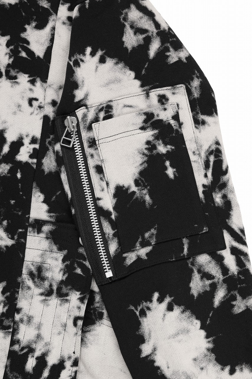 Load image into Gallery viewer, A.F ARTEFACT CARGO HOODED TOPS / MOTTLED DYING (BLACK x IVORY)