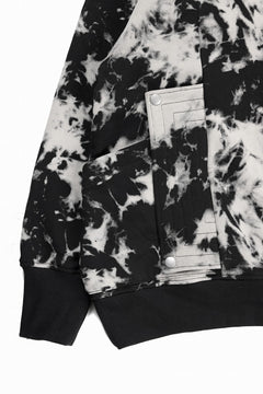 Load image into Gallery viewer, A.F ARTEFACT CARGO HOODED TOPS / MOTTLED DYING (BLACK x IVORY)