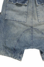 画像をギャラリービューアに読み込む, A.F ARTEFACT LOWCROTCH MILITARY WIDE SHORTS / FADED DENIM (BLUE)