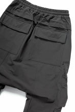 画像をギャラリービューアに読み込む, A.F ARTEFACT MILITARY SARROUEL PANTS / TECH-SMOOTH (GREY)