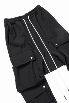 画像をギャラリービューアに読み込む, A.F ARTEFACT MILITARY SARROUEL PANTS / TECH-SMOOTH (BLACK)