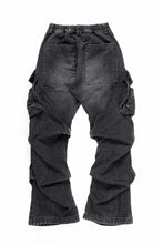 画像をギャラリービューアに読み込む, A.F ARTEFACT CARGO TUCK BAGGY PANTS / FADED DENIM (BLACK)