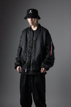 Load image into Gallery viewer, MASTERMIND WORLD x ALPHA INDUSTRIES RIVERSIBLE MA-1 JACKET (BLACK)