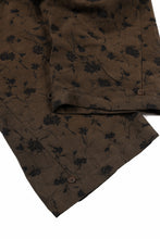 画像をギャラリービューアに読み込む, Aleksandr Manamis exclusive BUTTON LEG LOOSE PANT (BLACK / BROWN)