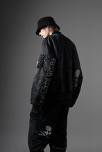Load image into Gallery viewer, MASTERMIND WORLD x ALPHA INDUSTRIES RIVERSIBLE MA-1 JACKET (BLACK)