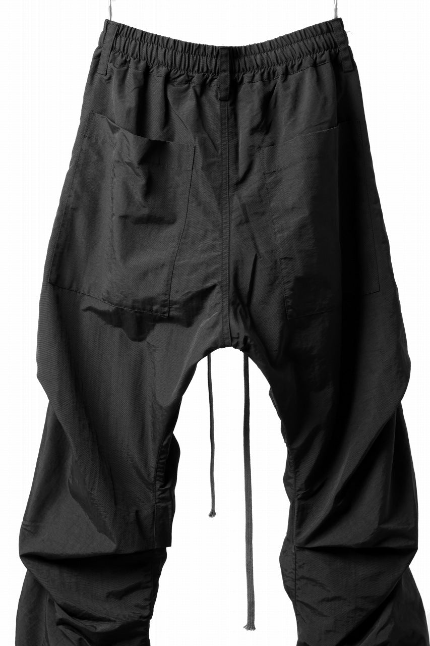 画像をギャラリービューアに読み込む, A.F ARTEFACT TUCK VOLUME BAGGY PANTS / CONY GRUNZE (BLACK)