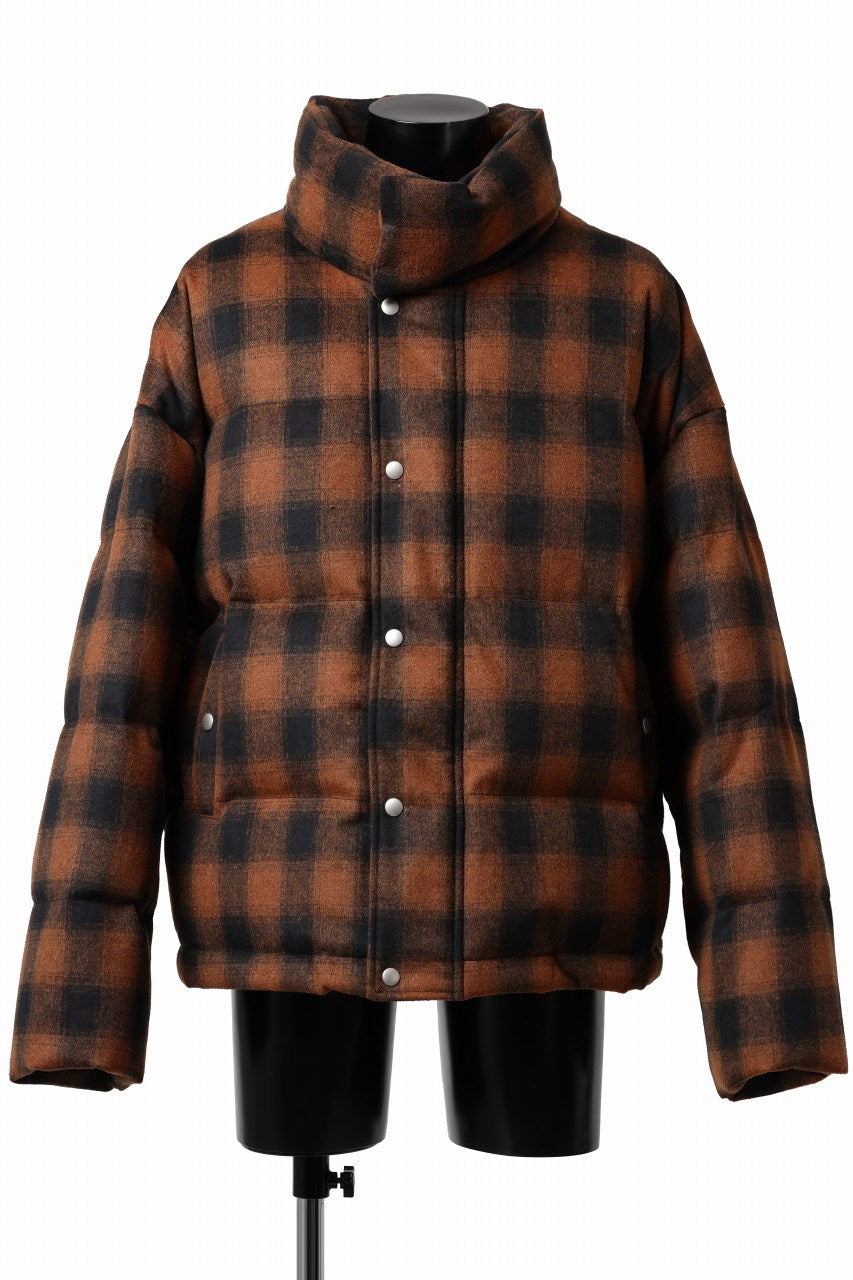 画像をギャラリービューアに読み込む, A.F ARTEFACT HIGH NECK DOWN JACKET / OMBRE CHECK FLANNEL (BLACK x ORANGE)