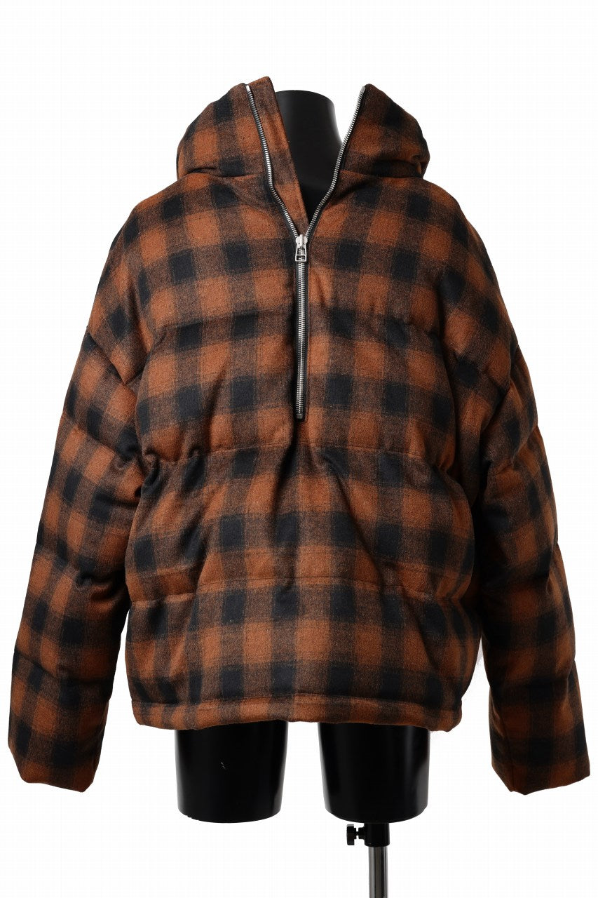 画像をギャラリービューアに読み込む, A.F ARTEFACT HIGH NECK DOWN JACKET / OMBRE CHECK FLANNEL (BLACK x ORANGE)