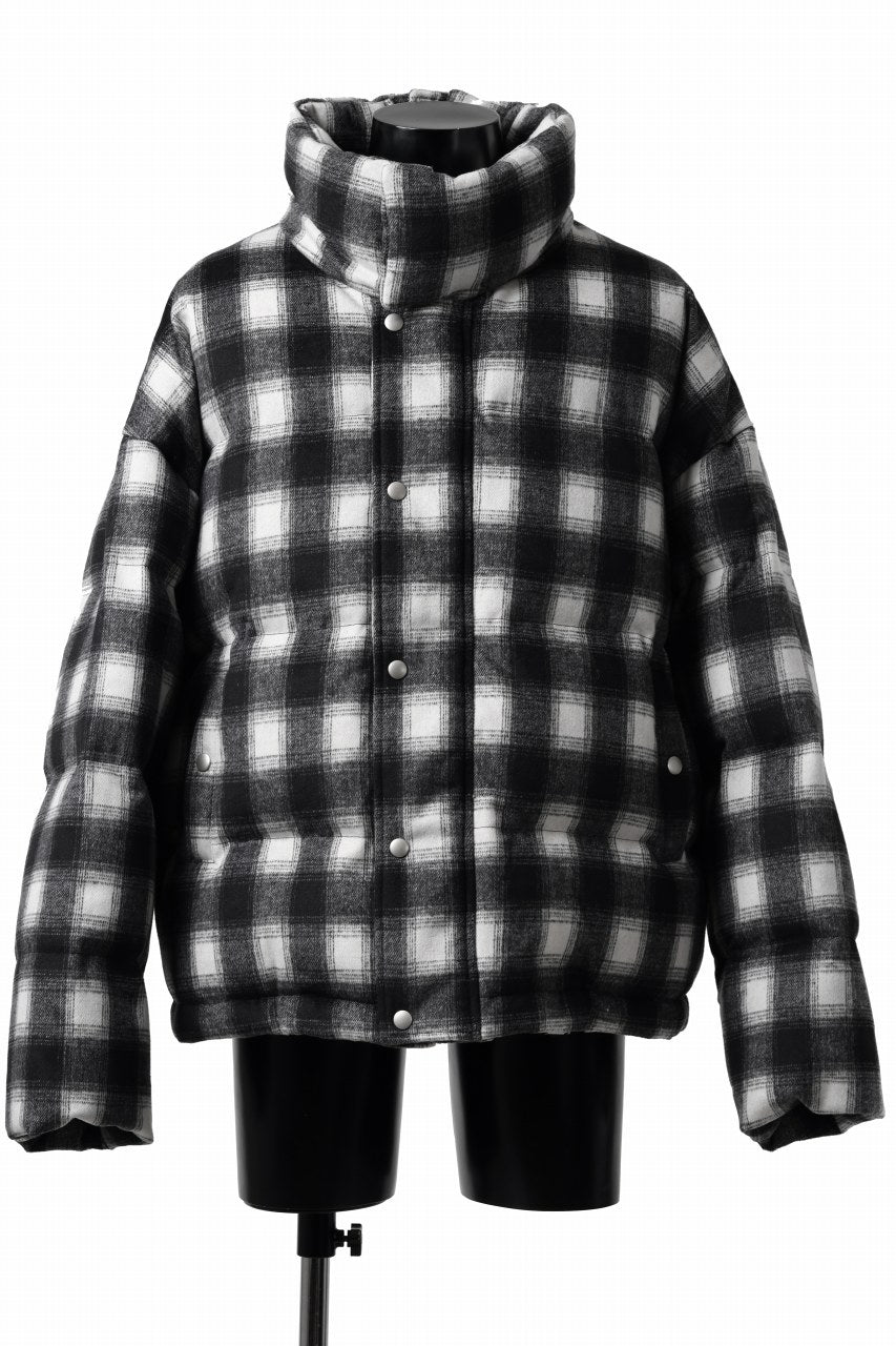画像をギャラリービューアに読み込む, A.F ARTEFACT HIGH NECK DOWN JACKET / OMBRE CHECK FLANNEL (BLACK x WHITE)