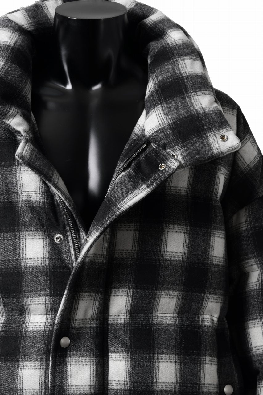 画像をギャラリービューアに読み込む, A.F ARTEFACT HIGH NECK DOWN JACKET / OMBRE CHECK FLANNEL (BLACK x WHITE)