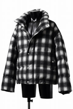 画像をギャラリービューアに読み込む, A.F ARTEFACT HIGH NECK DOWN JACKET / OMBRE CHECK FLANNEL (BLACK x WHITE)