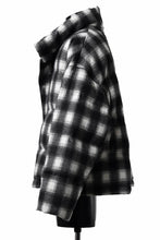 画像をギャラリービューアに読み込む, A.F ARTEFACT HIGH NECK DOWN JACKET / OMBRE CHECK FLANNEL (BLACK x WHITE)