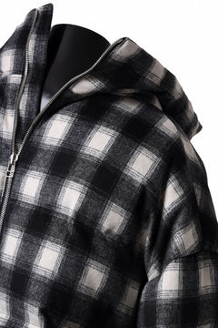 画像をギャラリービューアに読み込む, A.F ARTEFACT HIGH NECK DOWN JACKET / OMBRE CHECK FLANNEL (BLACK x WHITE)