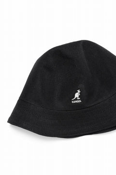 Load image into Gallery viewer, MASTERMIND WORLD x KANGOL® FLIP It RV TROPIC CASUAL (BLACK)