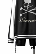 画像をギャラリービューアに読み込む, MASTERMIND WORLD SOUVENIR SWEATSHIRT / REGULAR FIT (BLACK x WHITE)
