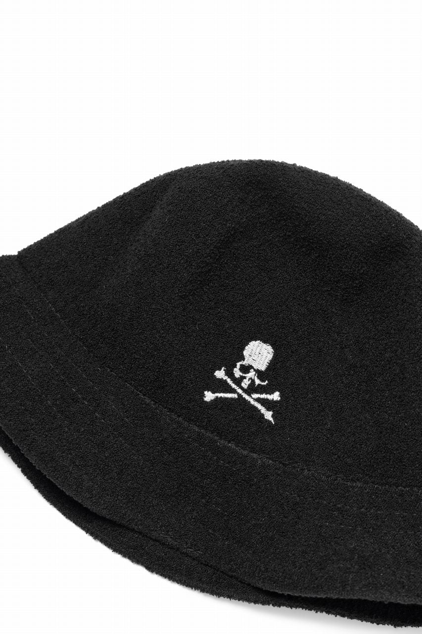 Load image into Gallery viewer, MASTERMIND WORLD x KANGOL® FLIP It RV BERMUDA CASUAL (BLACK)
