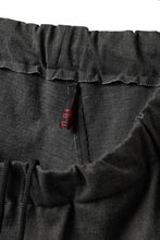Load image into Gallery viewer, m.a+ elastic waist low crotch 2 pocket pants / P571/MJP1 (CARBON)