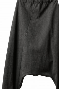 Load image into Gallery viewer, m.a+ elastic waist low crotch 2 pocket pants / P571/MJP1 (CARBON)