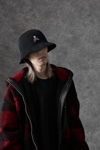 Load image into Gallery viewer, MASTERMIND WORLD x KANGOL® FLIP It RV TROPIC CASUAL (BLACK)