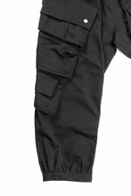 画像をギャラリービューアに読み込む, A.F ARTEFACT TWILL DROPCROTCH CARGO PANTS (BLACK)