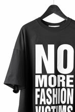 Load image into Gallery viewer, MASTERMIND WORLD x KATHARINE HAMNETT SLOGAN BIG TEE / N, M, F, V (BLACK)