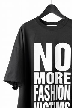 Load image into Gallery viewer, MASTERMIND WORLD x KATHARINE HAMNETT SLOGAN BIG TEE / N, M, F, V (BLACK)