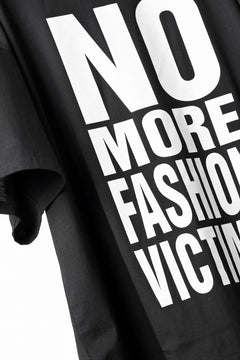 Load image into Gallery viewer, MASTERMIND WORLD x KATHARINE HAMNETT SLOGAN BIG TEE / N, M, F, V (BLACK)