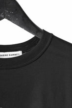 画像をギャラリービューアに読み込む, MASTERMIND WORLD x KATHARINE HAMNETT SLOGAN BIG TEE / MAKE TROUBLE (BLACK)