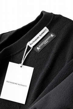 Load image into Gallery viewer, MASTERMIND WORLD x KATHARINE HAMNETT CUTOFF PULLOVER / CHOOSE LIFE (BLACK)