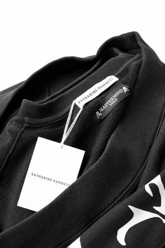 Load image into Gallery viewer, MASTERMIND WORLD x KATHARINE HAMNETT BACK LOGO HOODIE (BLACK)